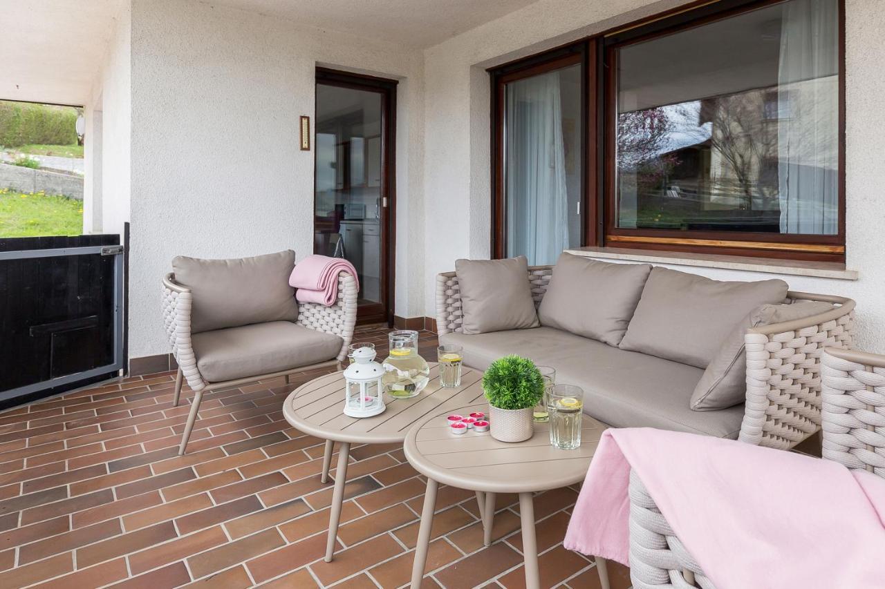 Apartment Valy - Free Bikes, Relaxing Terrace & Near Блед Екстериор снимка