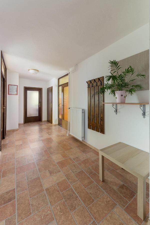 Apartment Valy - Free Bikes, Relaxing Terrace & Near Блед Екстериор снимка